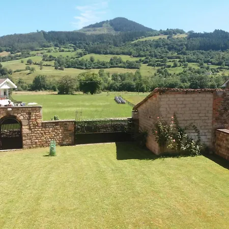 Casa La Abuela De Alceda