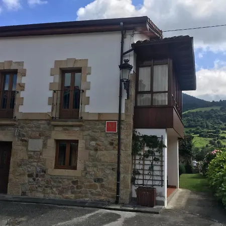 Casa La Abuela De Alceda 펜션 *